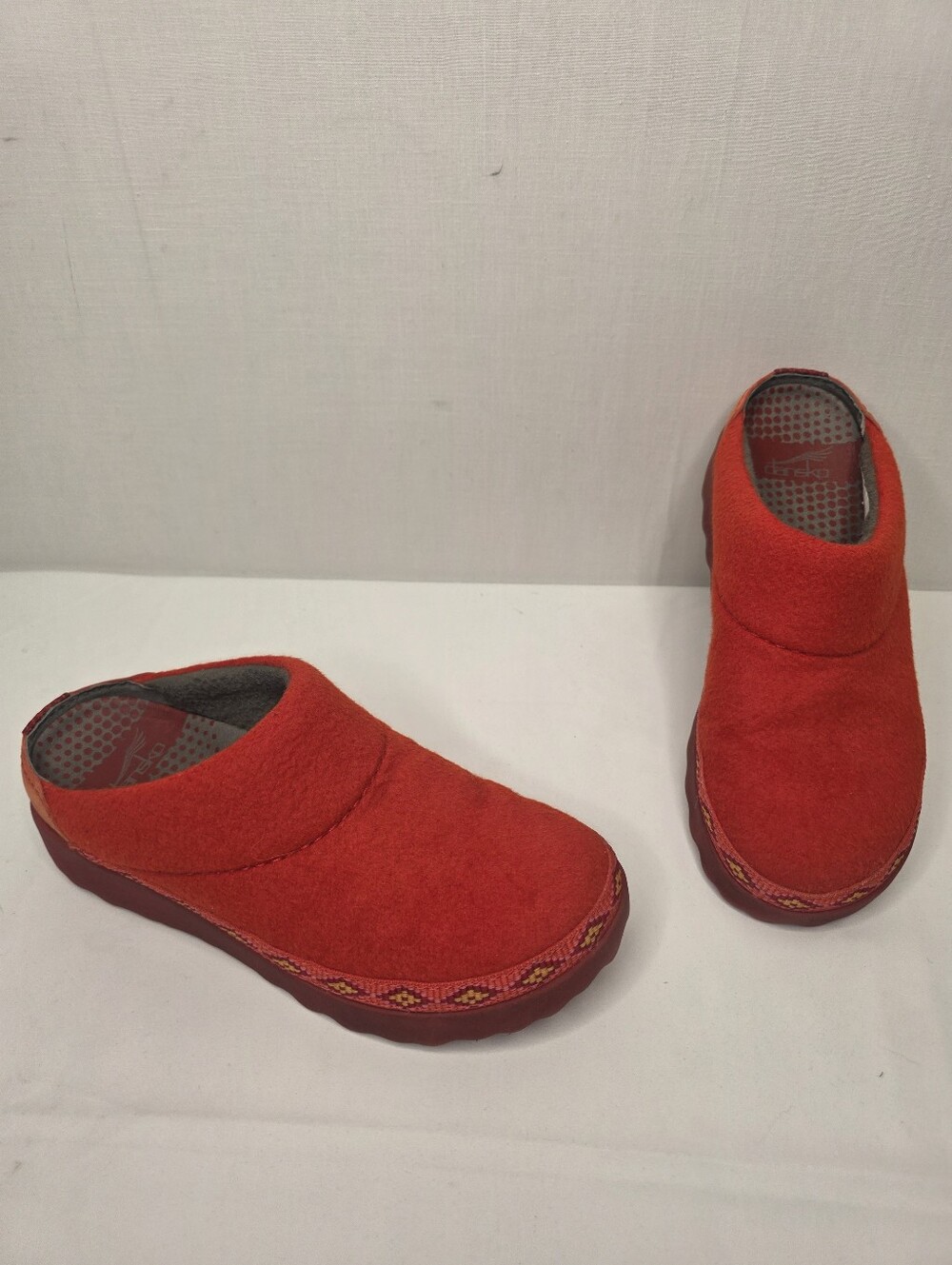 Dansko Red Wool Felt Embroidered Trim Slip On Clogs Mules Size 36 US 5.5 - 6